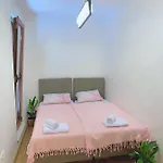 Buddha City Apartment